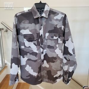 Express boy's shirt. Size XS. 13-13 1/2